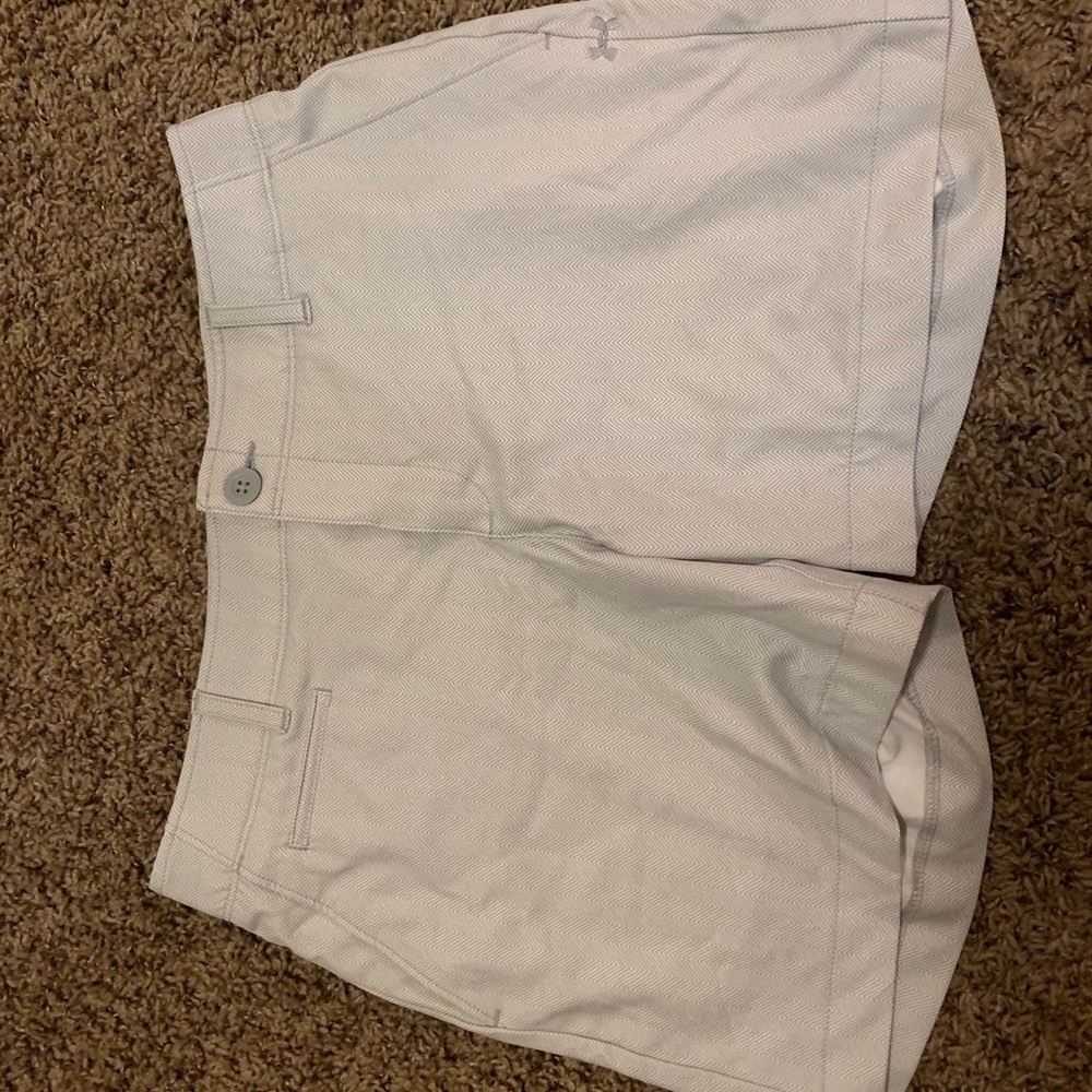 Under Armour golf shorts